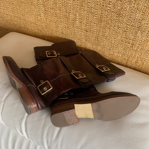 COACH est.1941 Leather Boots.,Leather inside, Jordan 6 1/2 B.Good used Condition - Picture 2 of 12